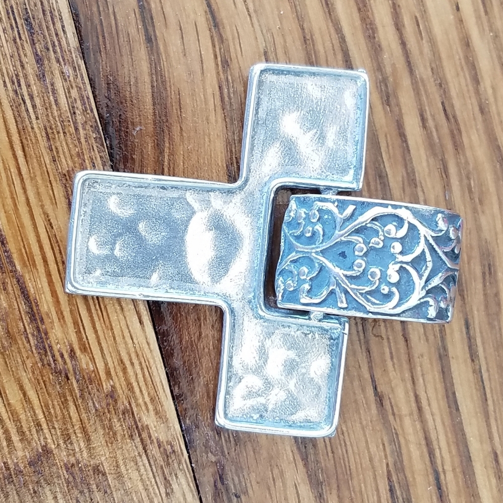 Silpada Sterling Silver Filagree Cross Pendant - Picture 2 of 6